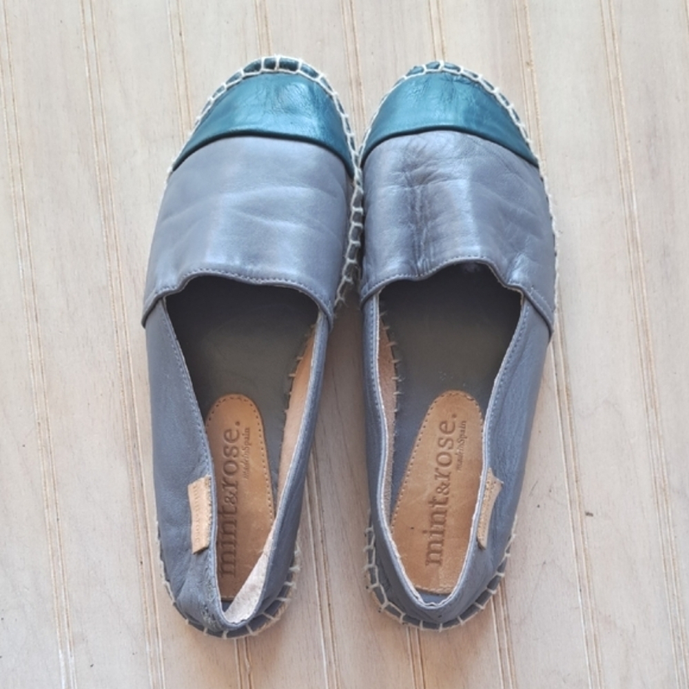Mint & Rose Gray Teal Leather Colorblock Quality Flats Stylish Causa Espadrilles